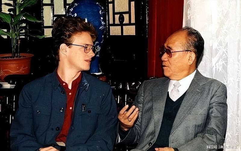  那个曾经红遍大街小巷的洋面孔：揭秘他选择离开舞台背后的真实心路 文化旅游