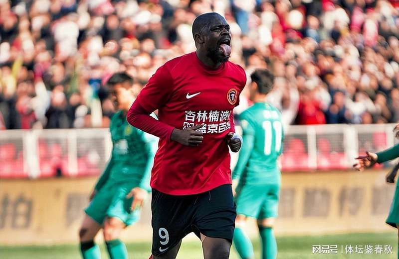 真实战力数据复盘:中超积分榜隐藏的排位逻辑 体育新闻