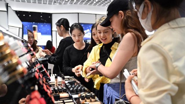  消费驱动的内生逻辑：从政策视角看经济增长新引擎 股票财经