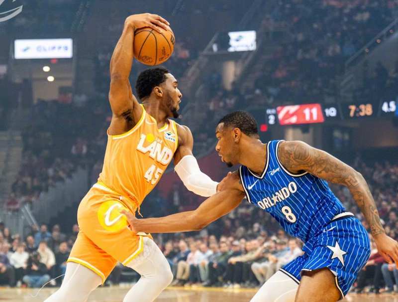  【战略解码】骑士四连胜背后的东部格局变量与季后赛破局逻辑 体育新闻