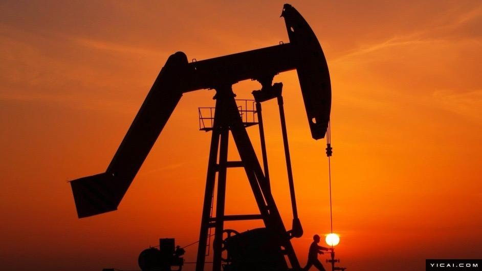  当"65美元"成为记忆：我们普通人该如何看待这场油价风暴 股票财经 当"65美元"成为记忆：我们普通人该如何看待这场油价风暴 股票财经