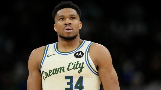  当超级巨星心猿意马：字母哥与雄鹿博弈的深层逻辑与技术拆解 体育新闻