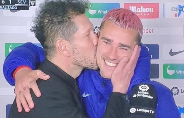 [战术革新+球员转型] 西蒙尼亲述：我是如何把“边路狂飙”的格列兹曼改造成全能核心的 体育新闻