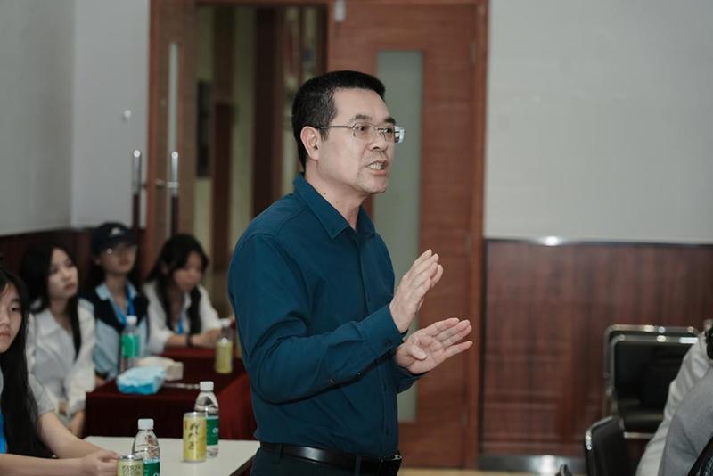  技术赋能就业新路径：穗安协作如何破解校企精准对接难题 教育招生